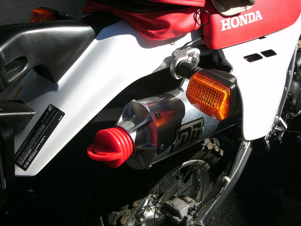plug in exhaust pipe