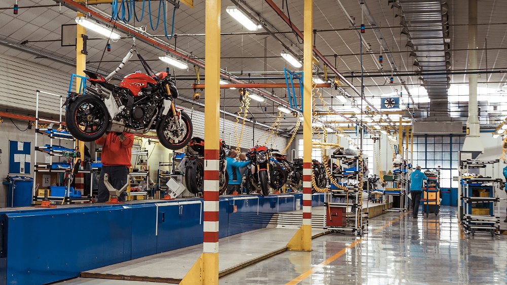 Virus ripples through motorcycle industry as Harley-Davidson, Ducati and others shut down production