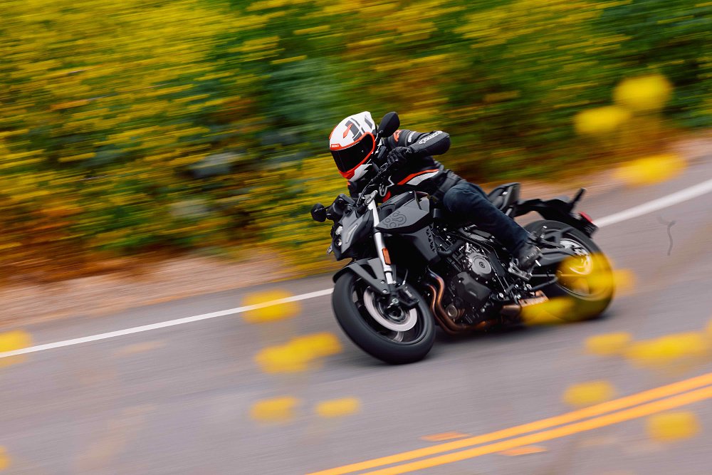 2023 Suzuki GSX-8S first ride review